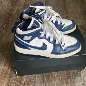 Authentic Jordan Mid 1 Gently Loved Size 13.5 C